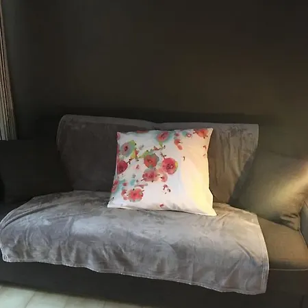 Imbach Apartman *